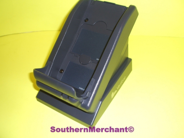 Picture of Verifone VX670 Charging Base